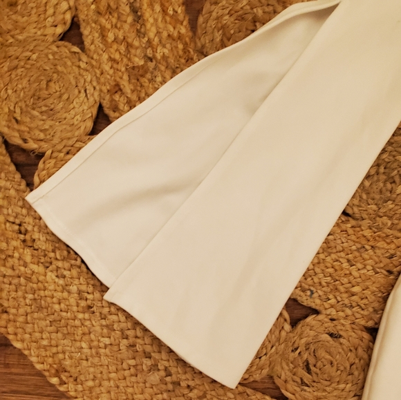 COPY - Lulus flared bell sleeve dress - Picture 8 of 10